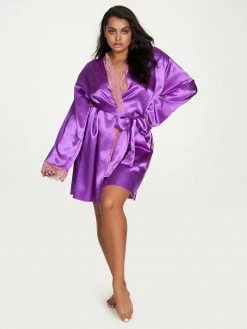 Fredericks Of Hollywood Lingerie Aspen Mae Satin And Lace Robe
