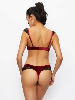 Fredericks Of Hollywood Georgine Velvet And Lace Underwire Bra