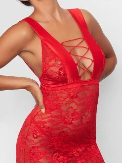 Fredericks Of Hollywood Belle Lucia Plunge Chemise